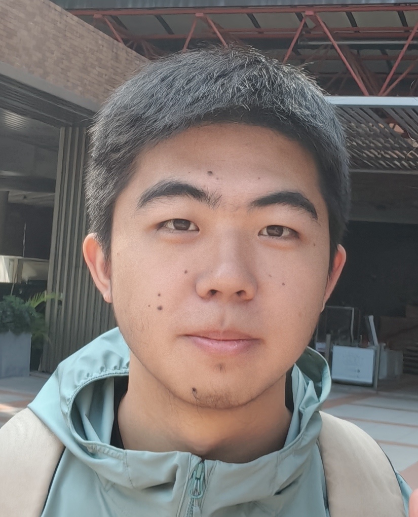 Portrait of Xihan Deng